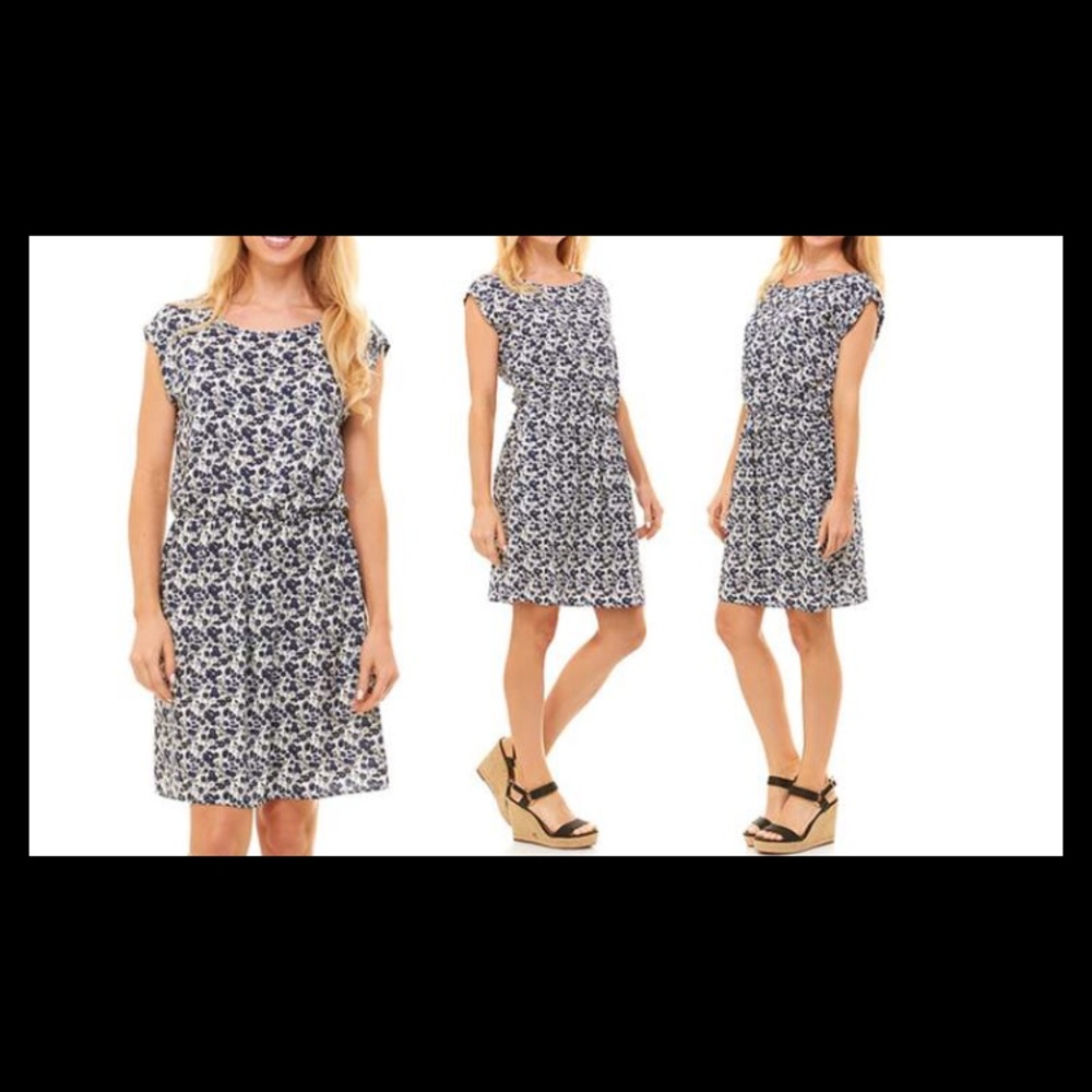 Floral Summer Dress with Pockets Blue and White M